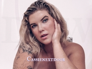 Cassienextdoor