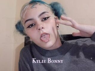 Kylie_Bonny