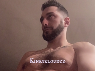 Kinkykloudzz