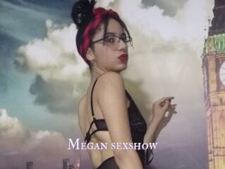 Megan_sexshow